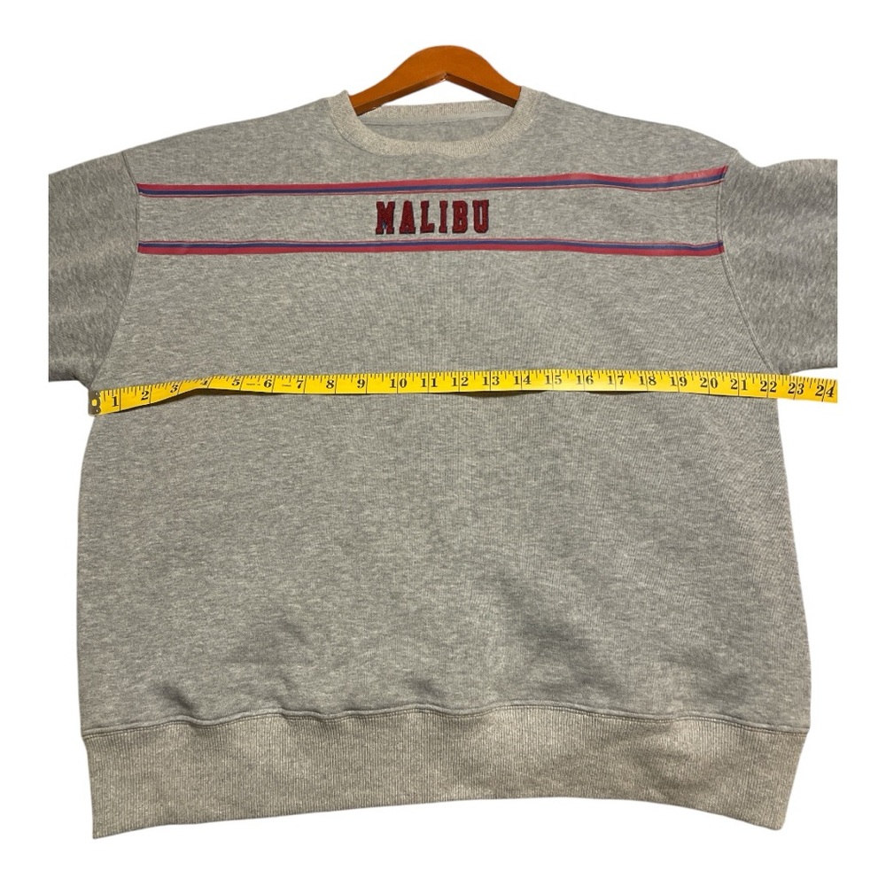Embroidered MALIBU Crew Neck Sweatshirt 1X